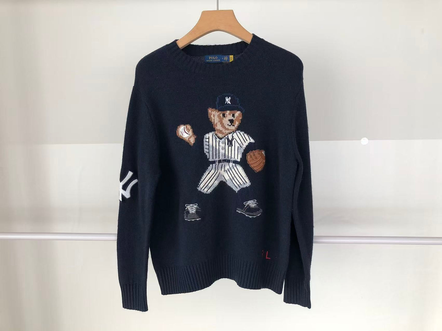 Raulph Lauren Sweater