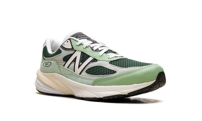 990v6 "Made in USA - Avocado" U990AB6