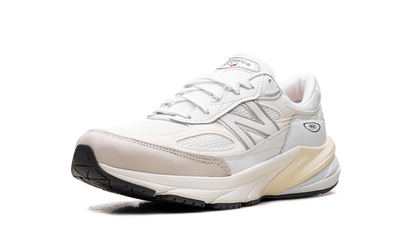 990v6 "Made in USA - White Sea Salt" U990GB6