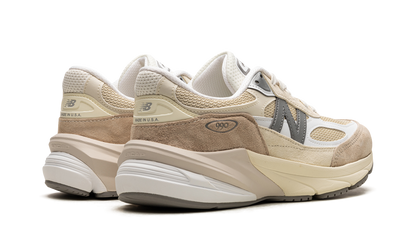 990v6 "Made in USA - Cream" M990SS6