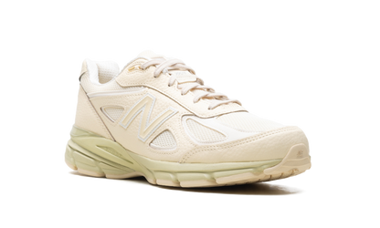 990v4 "Made in USA - Macadamia Nut" U990BO4