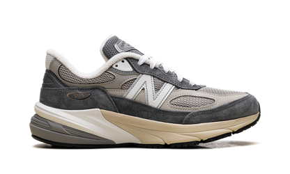 990v6 "Made in USA - Castlerock" U990GR6