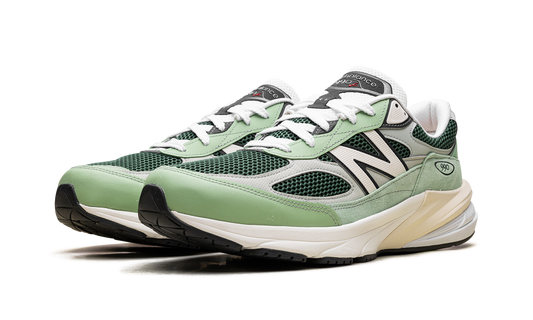 990v6 "Made in USA - Avocado" U990AB6