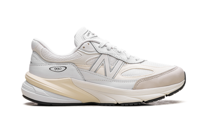 990v6 "Made in USA - White Sea Salt" U990GB6