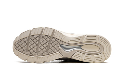 Kith x 990v4 Made in USA "Moonrock" U990KT4