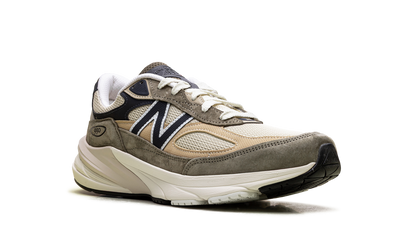 990v6 "Made in USA - Dark Camo" U990WO6