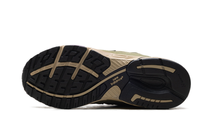 993 "Made in USA - Olive Leaf / Maize" U993OL