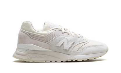 997.5 "MiUSA Kith Easter White Marshmallow Angora" U9975HK