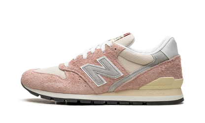 996 "Made In USA - Pink Haze" U996TA