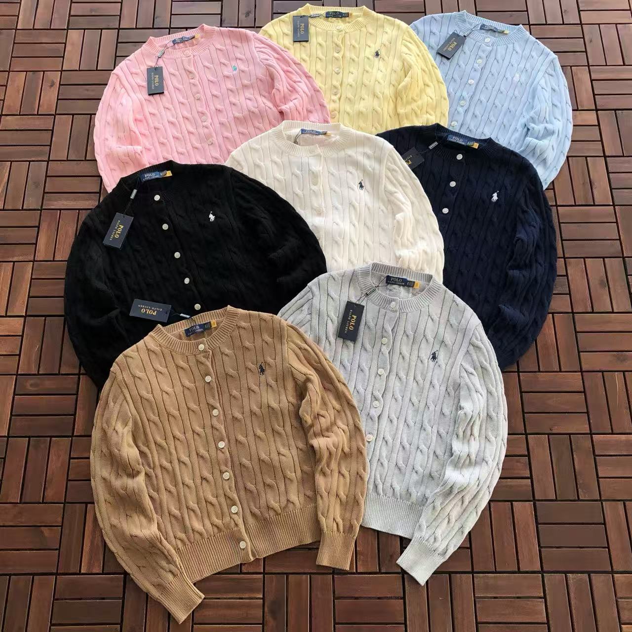 Raulph Lauren Sweater