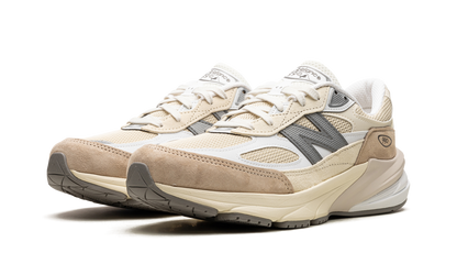 990v6 "Made in USA - Cream" M990SS6