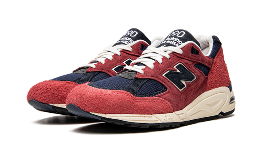 990v2 Made In USA "Chrysanthemum" M990AD2