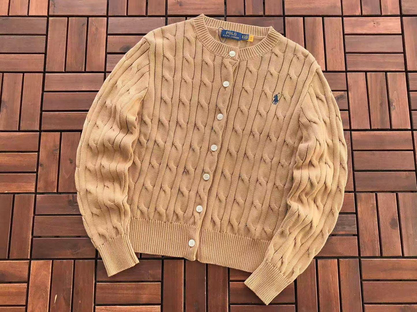 Raulph Lauren Sweater