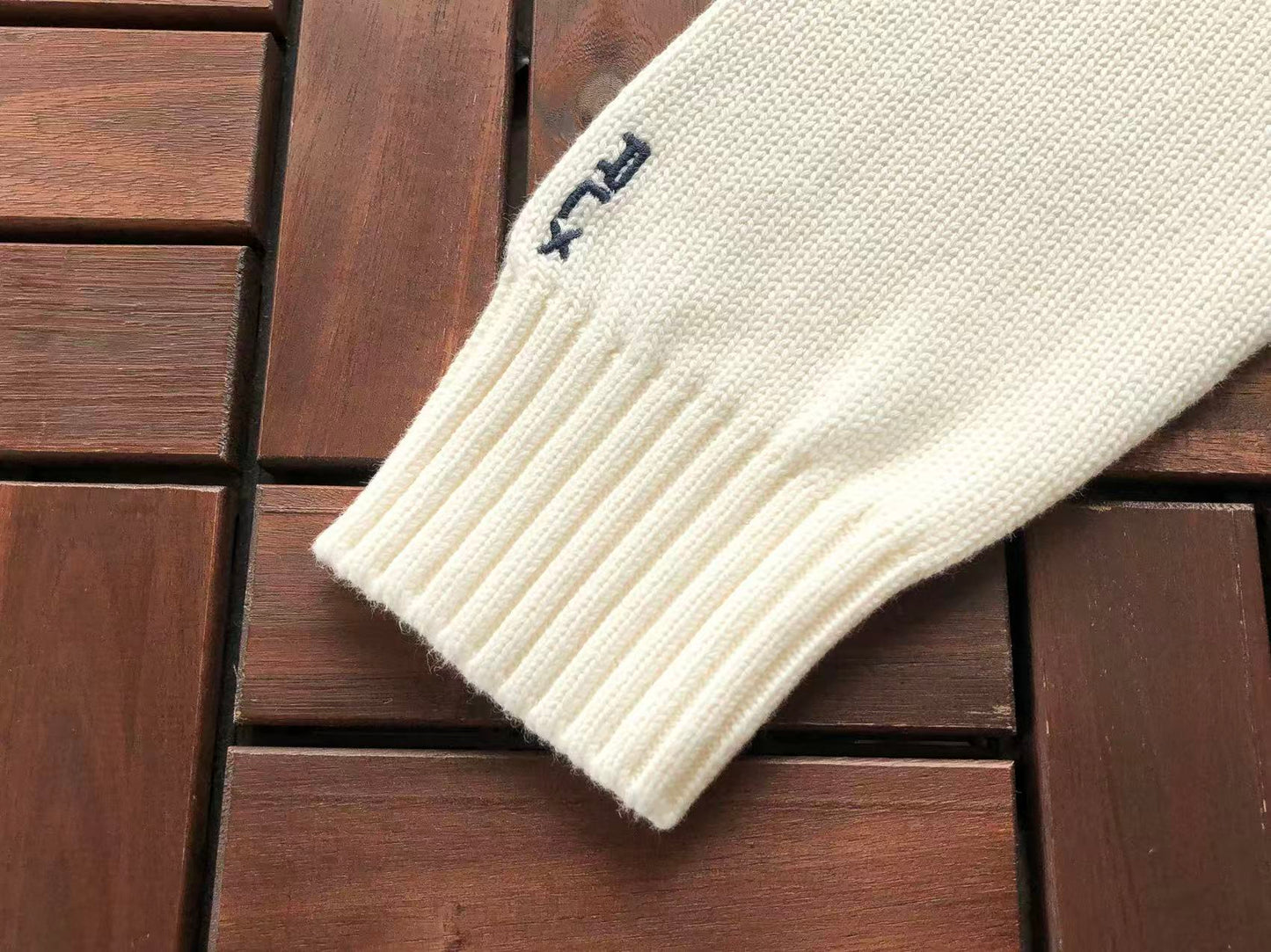 Raulph Lauren Sweater