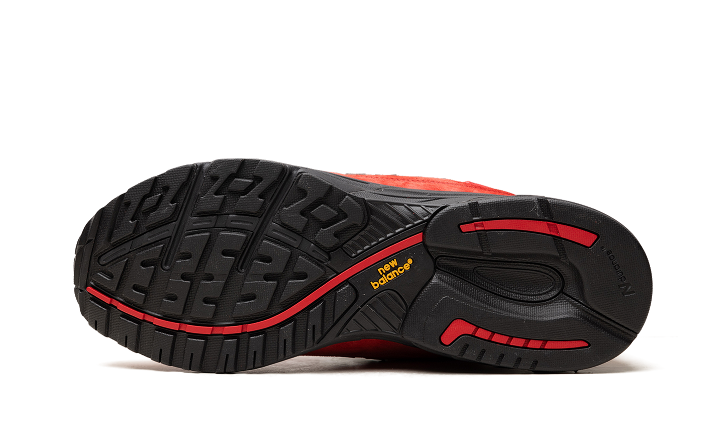 993 "MiUSA Red Black" U9935CX