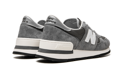 990 "MADE in USA - Grey" M990GR1