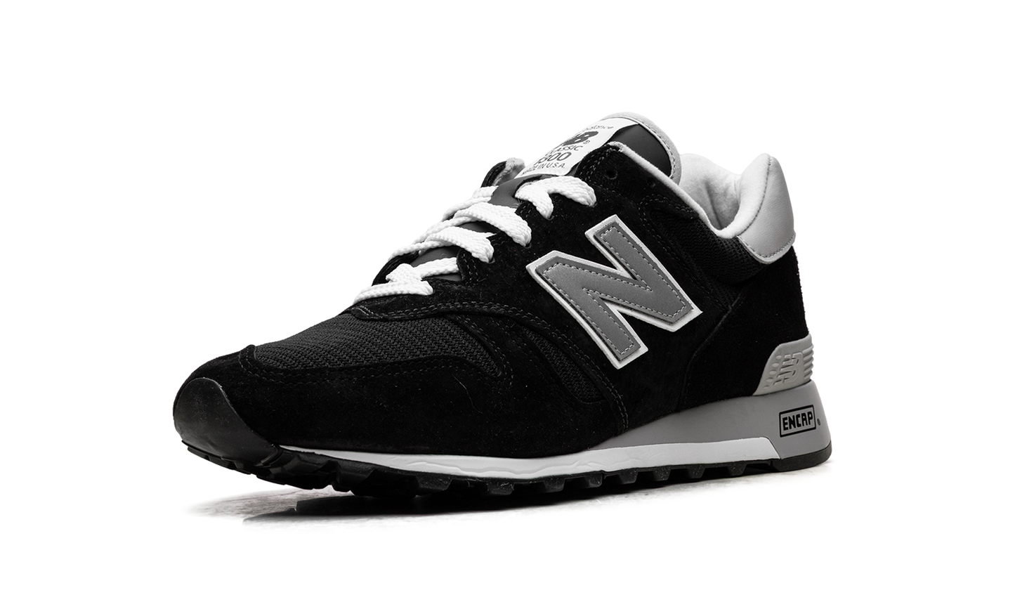 1300 "MiUSA Black" U1300BK