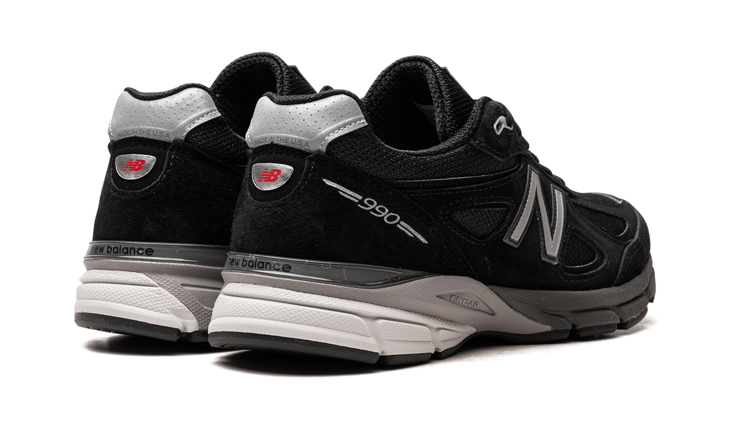 990v4 "Made In USA - Black / Silver" U990BL4