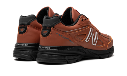 990V4 MADE IN USA "TEDDY SANTIS - MAHOGANY BLACK" U990RB4