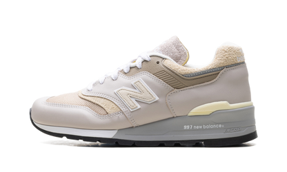 997 "Made in USA - Moonrock / Driftwood" U997GG